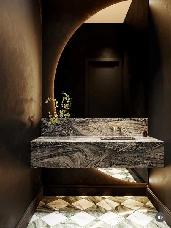 Picture for 2611, 2611 35 Street SW