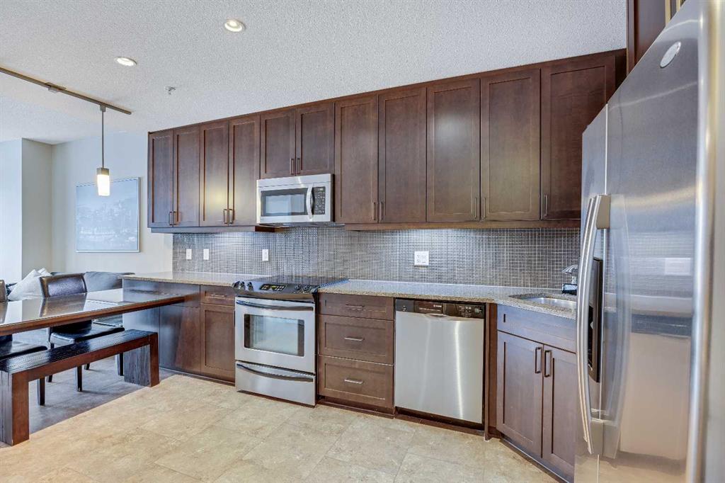 Picture for 504, 211 13 Avenue SE