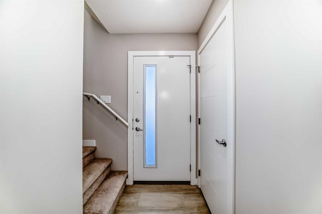 Picture for 57 Skyview Ranch Avenue NE