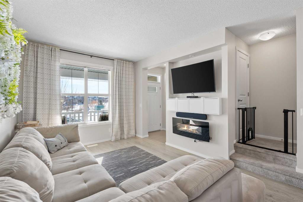 Picture for 56 Legacy Main Street SE