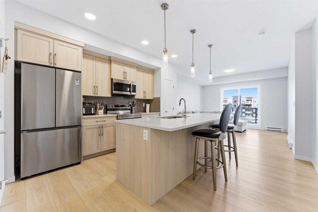 Picture for 4318, 550 Belmont Street SW