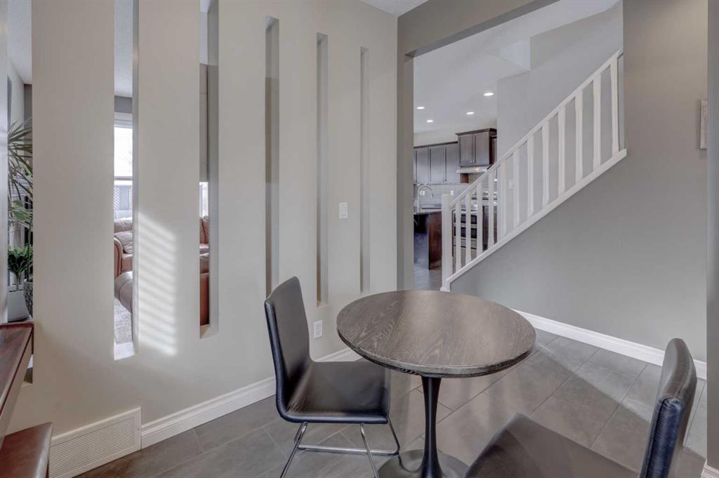 Picture for 184 Royal Oak Terrace NW