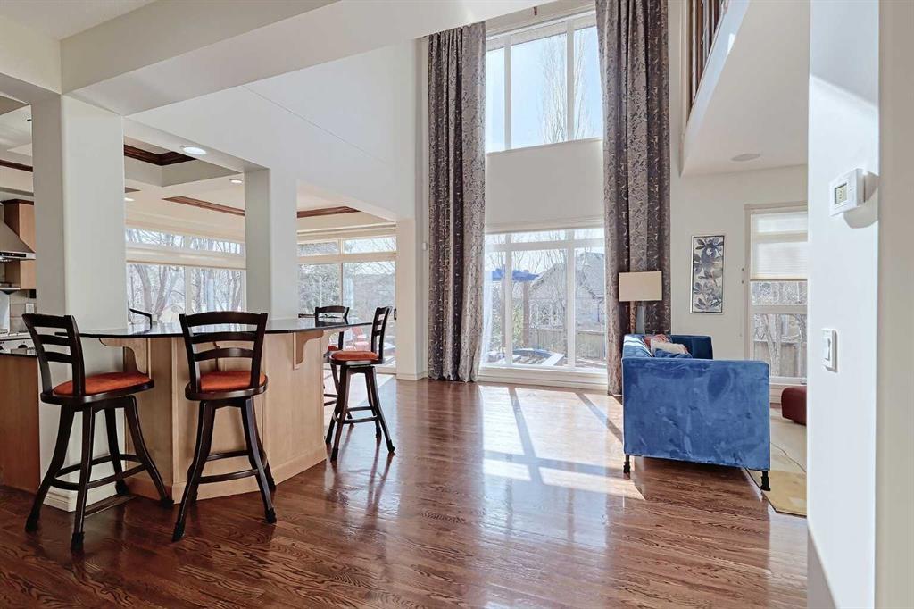 Picture for 48 Cranleigh Court SE