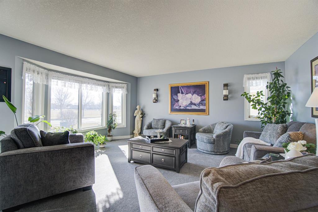 Picture for 4601 4 Street W