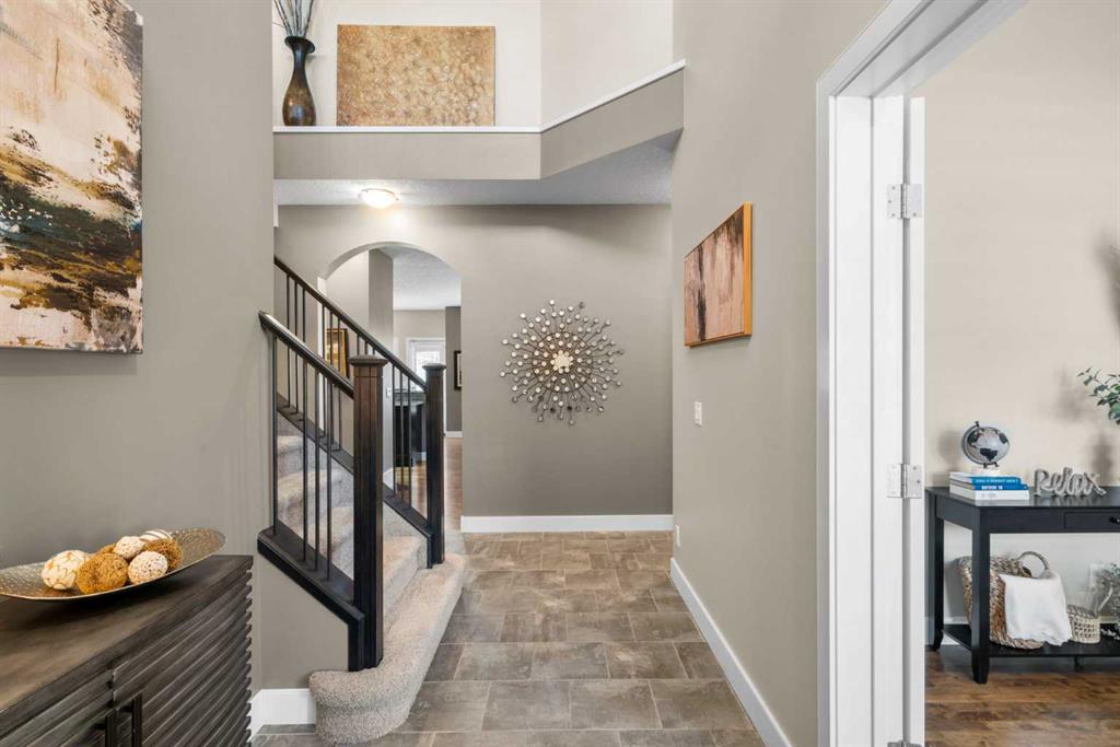 Picture for 809 Canoe Green SW