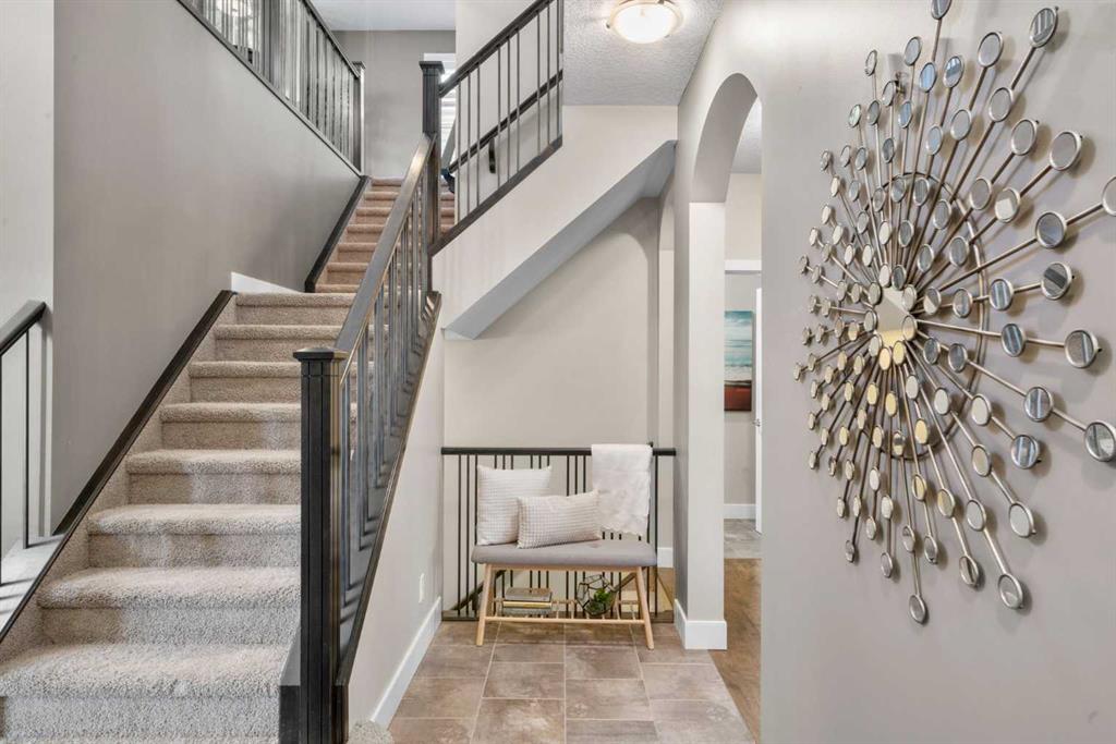 Picture for 809 Canoe Green SW