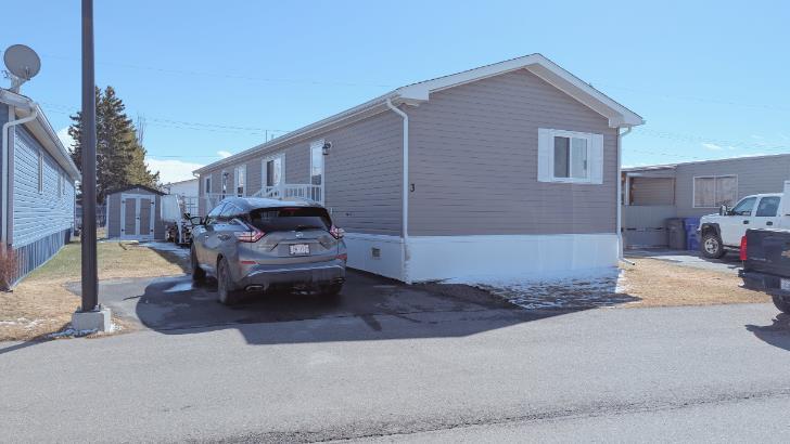 Picture for #3, 5853 4 Street W