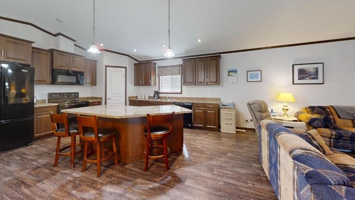 Picture for #3, 5853 4 Street W