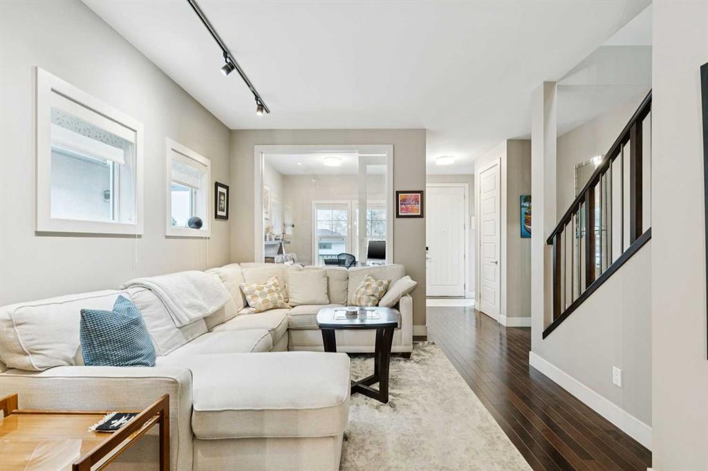 Picture for 2231 26 Avenue SW