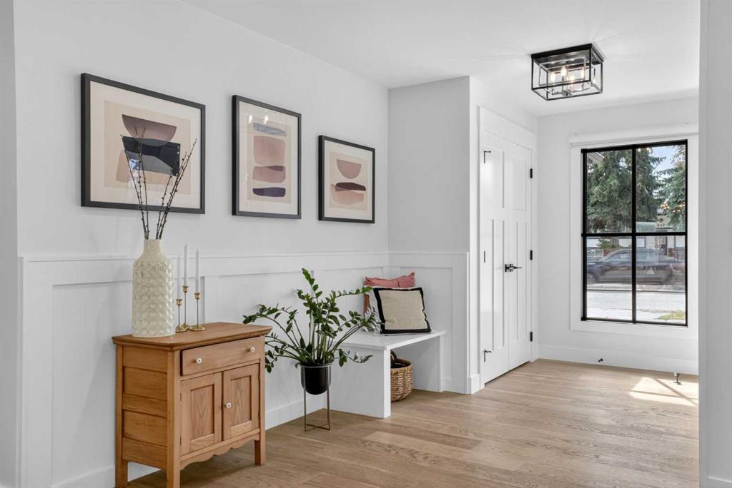 Picture for 648 Willingdon Boulevard SE