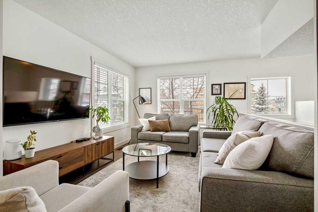 Picture for 369 Mckenzie Towne Gate SE