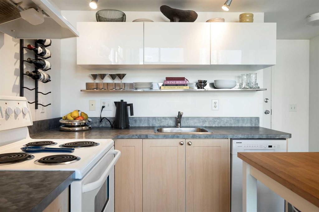 Picture for 412, 535 8 Avenue SE