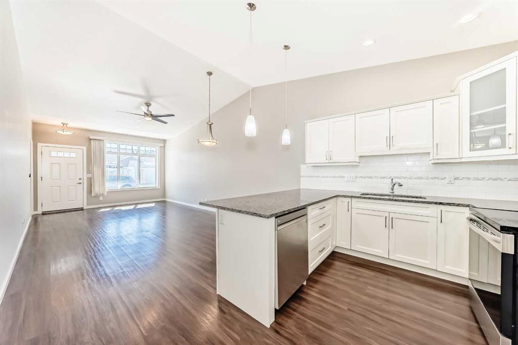 Picture for 10 Sunvale Place NE