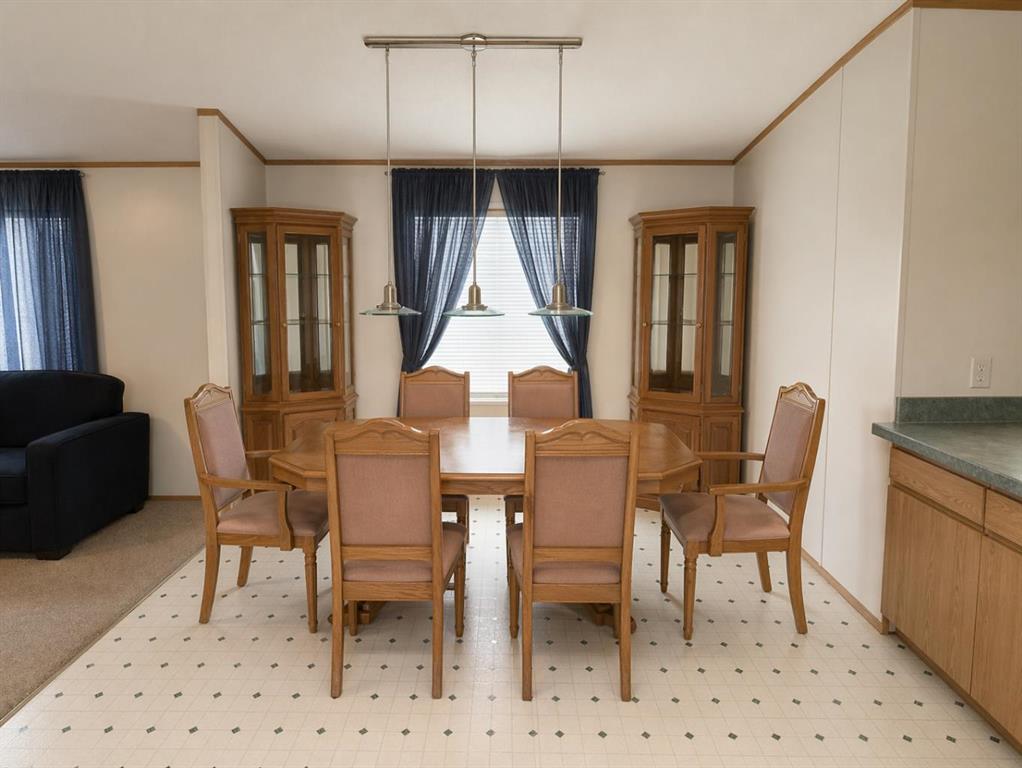 Picture for 7 Doubletree Way 