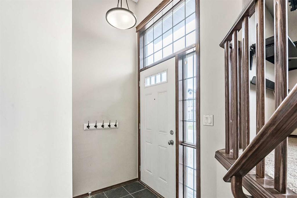 Picture for 59 Cranberry Place SE