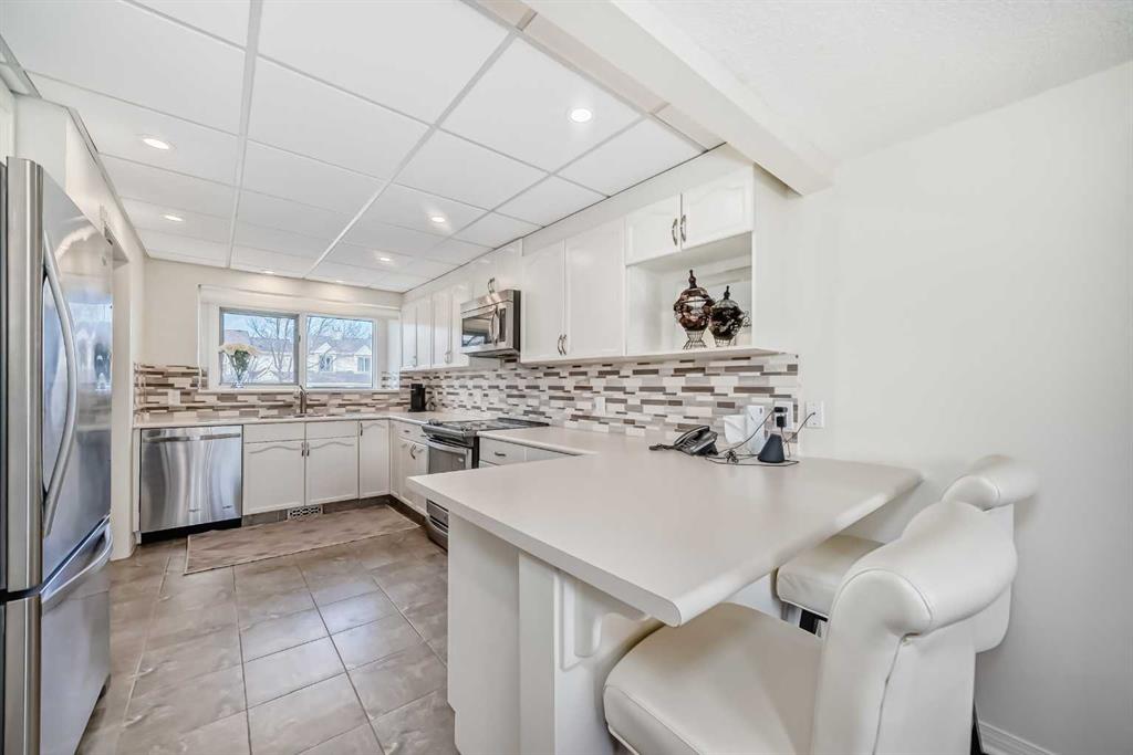 Picture for 305 Sandringham Road NW
