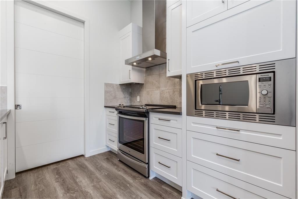 Picture for 109, 12 Mahogany Path SE