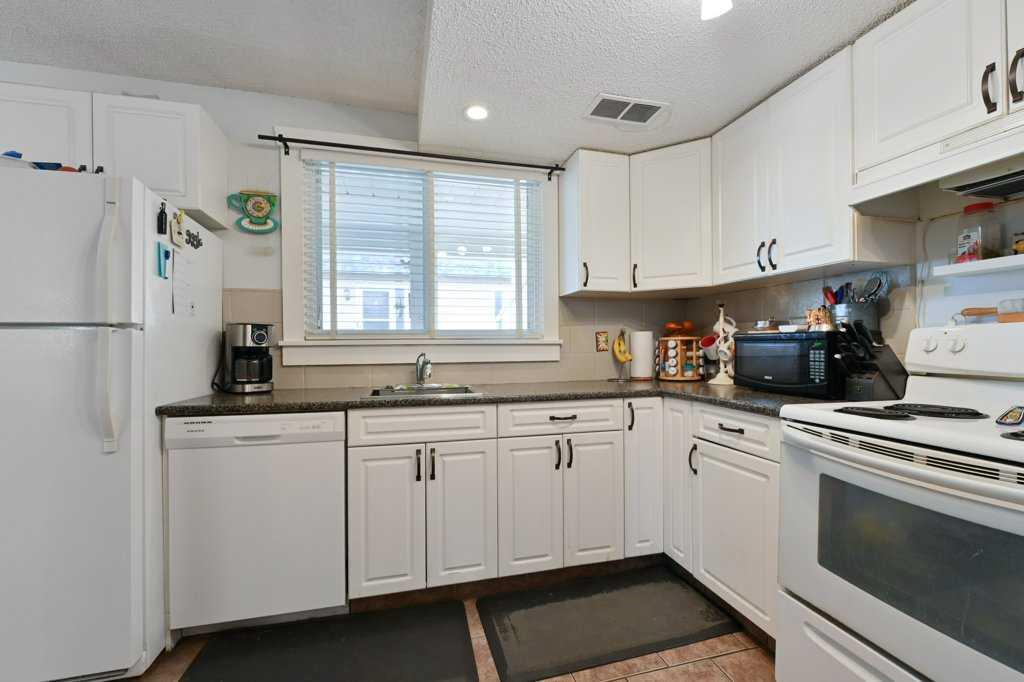 Picture for 5, 7740 Hunterview Drive NW