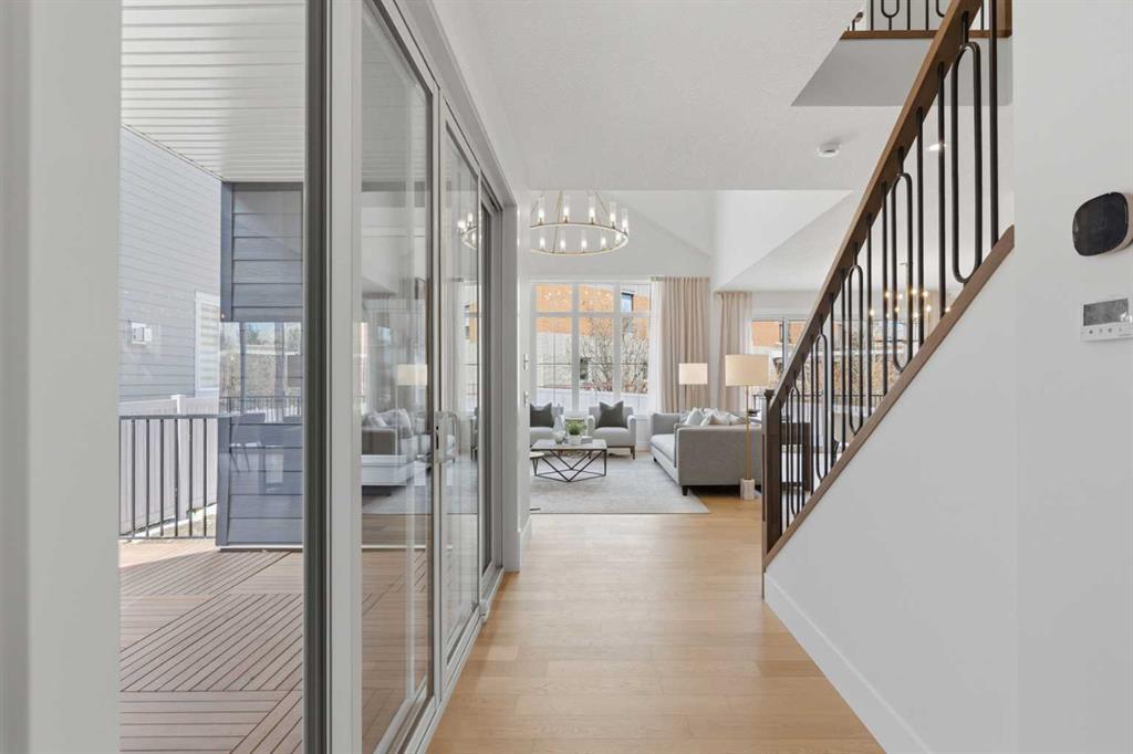 Picture for 378 Bessborough Drive SW