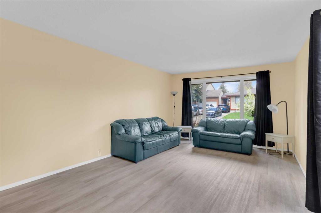 Picture for 403 Cannington Cl  SW