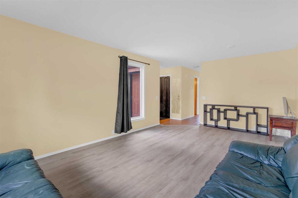Picture for 403 Cannington Cl  SW