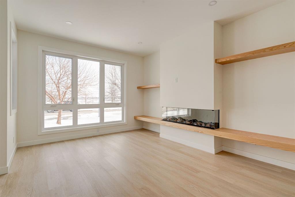 Picture for 39A Moncton Road NE