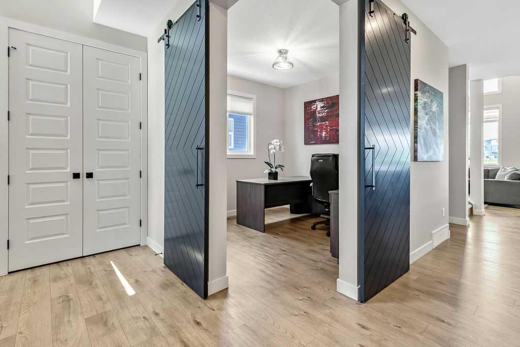 Picture for 38 Highwood Drive 
