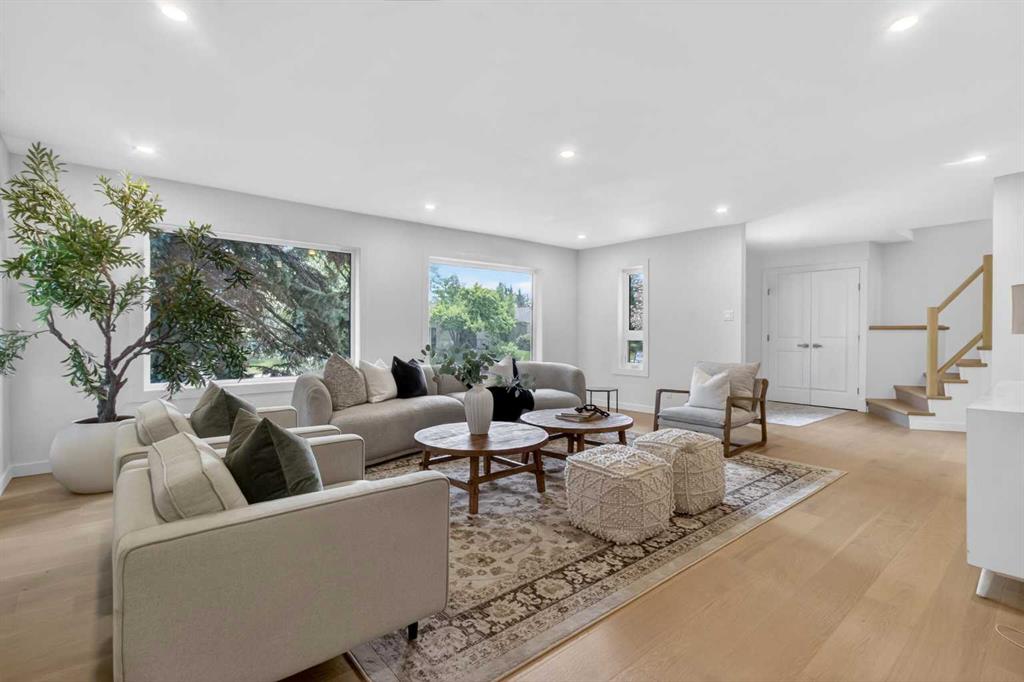 Picture for 928 Maplecroft Road SE