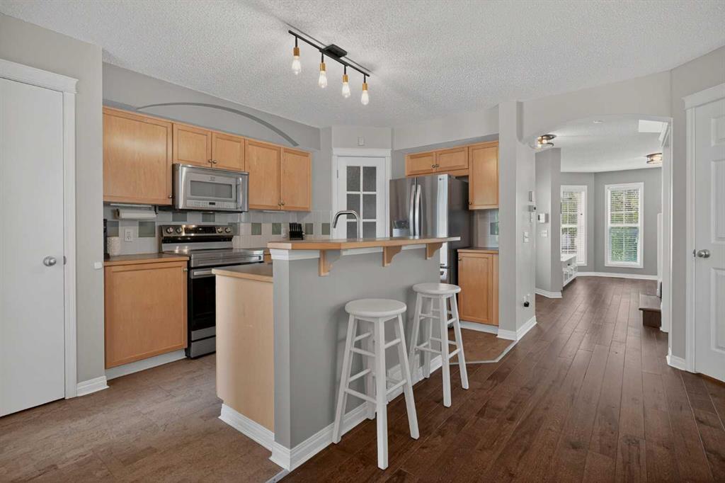 Picture for 33 Prestwick Rise SE