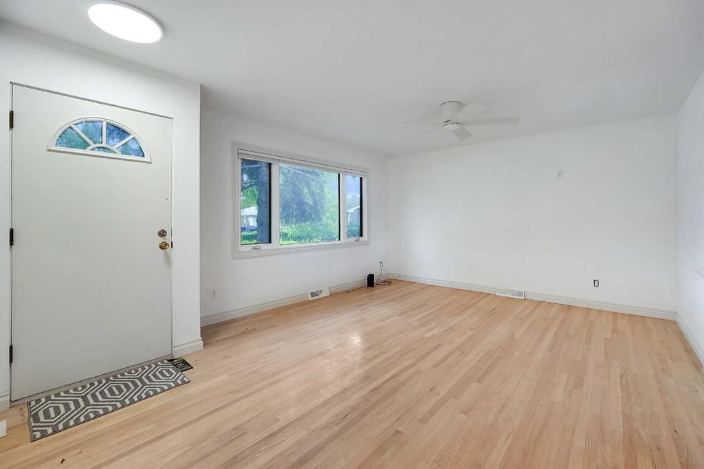 Picture for 19 Haddock Road SW