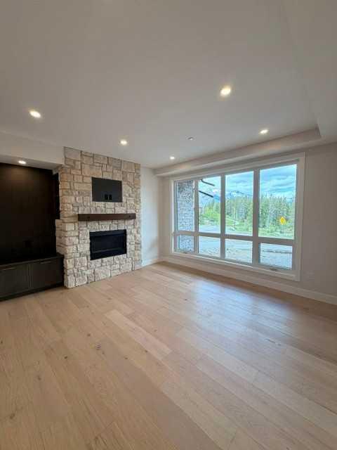 Picture for 103, 101H Stewart Creek Rise 