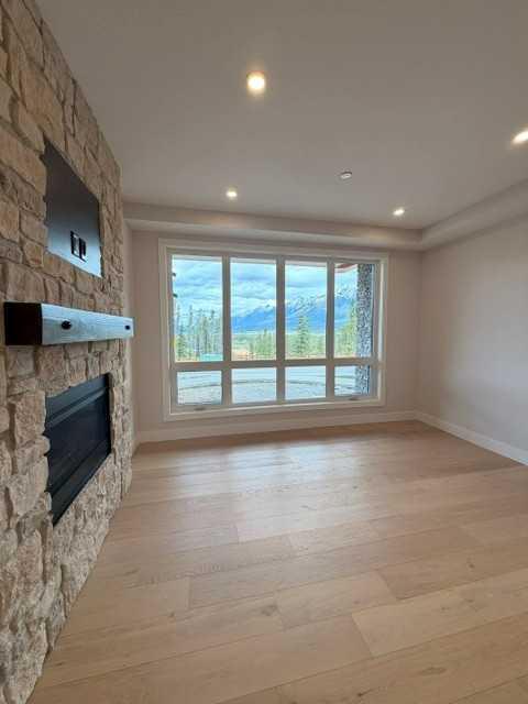 Picture for 103, 101H Stewart Creek Rise 