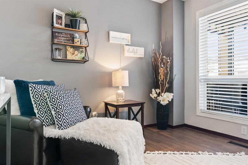 Picture for 22 Hidden Valley Manor NW