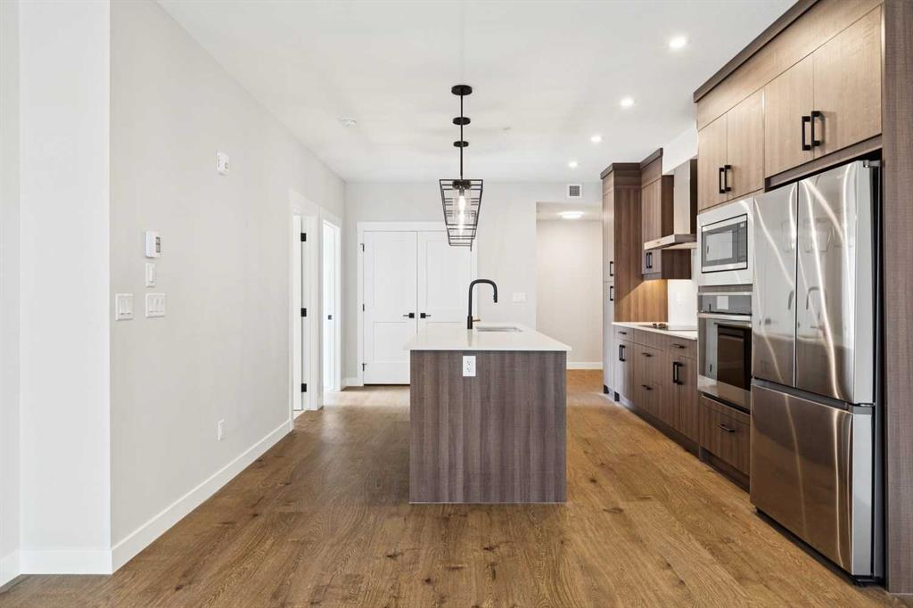 Picture for 7121, 1802 Mahogany Boulevard SE