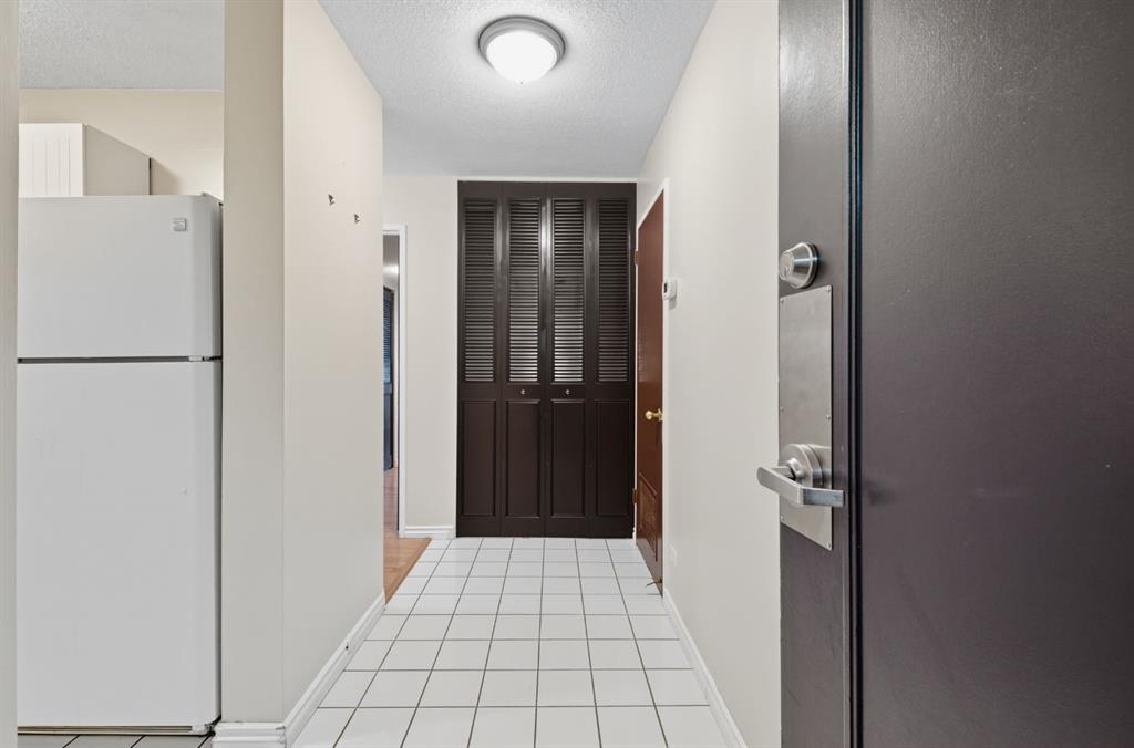 Picture for 1001, 12303 Jasper Avenue NW