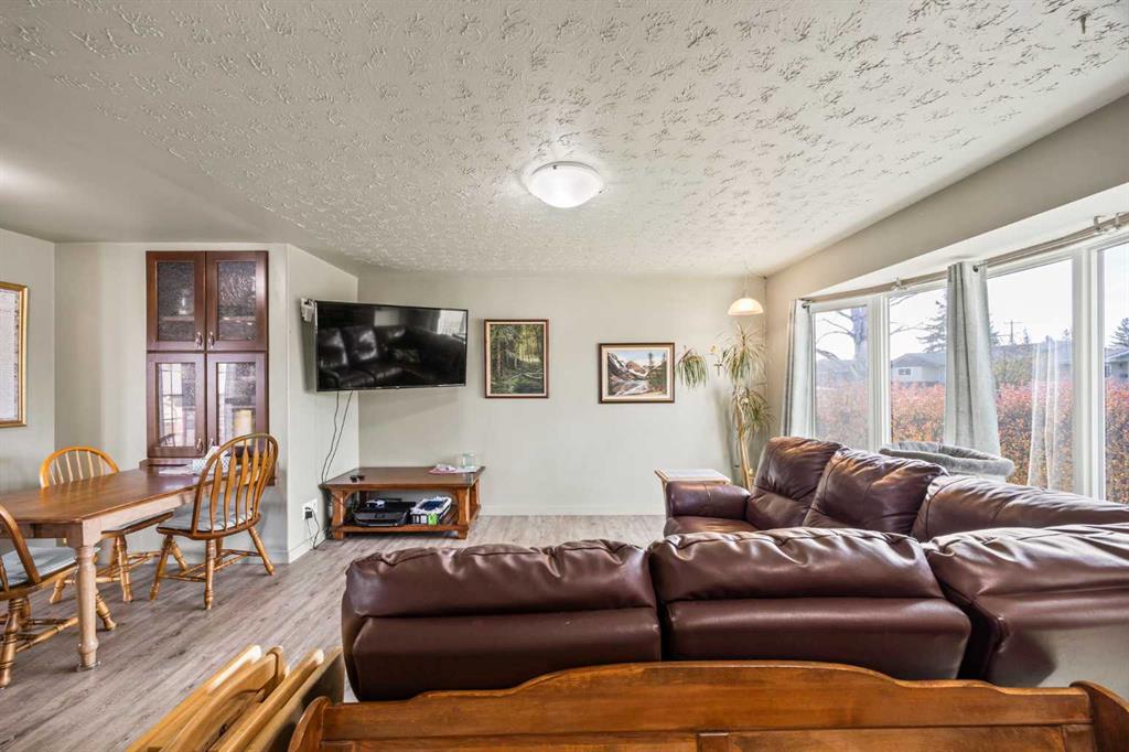 Picture for 1508 49 Street SE