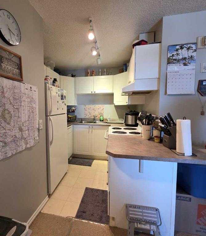 Picture for 404, 9 Country Village Bay NE Picture for 404, 9 Country Village Bay NE