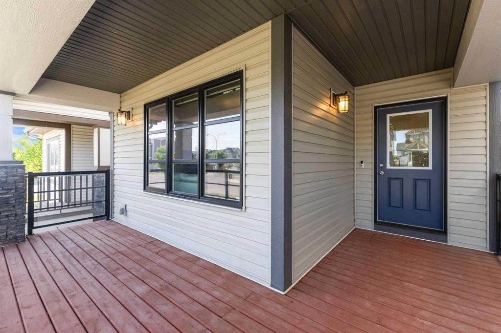 Picture for 8 Copperpond Avenue SE