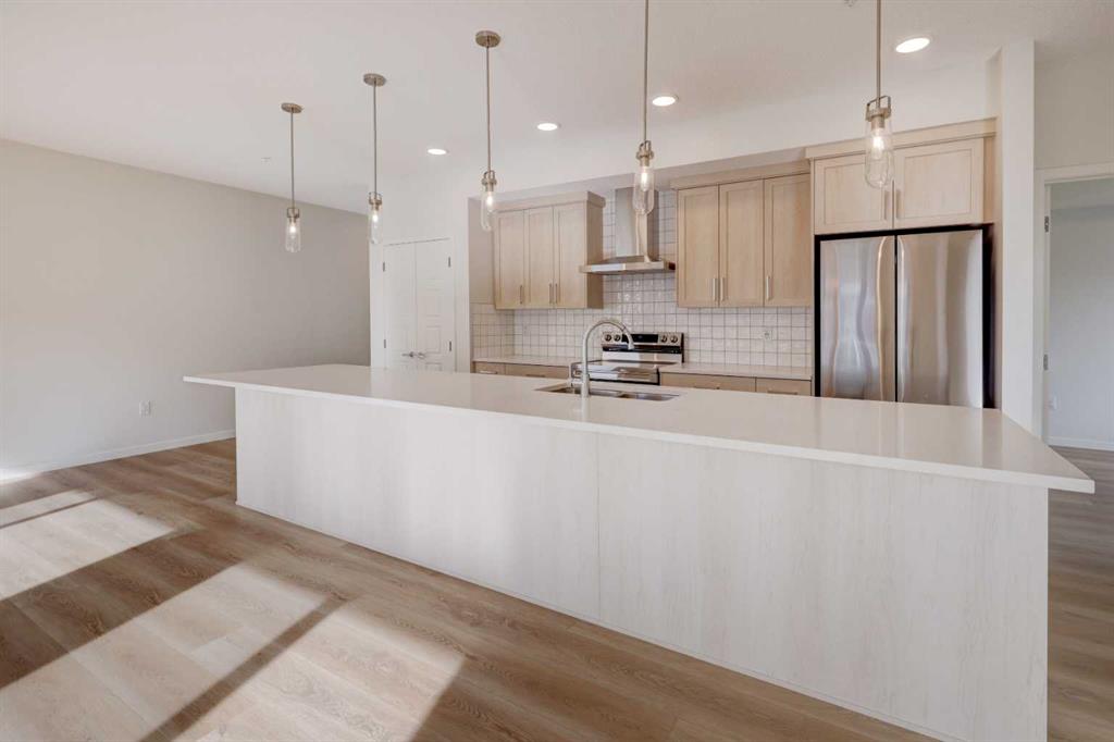 Picture for 1303, 550 Belmont Street SW