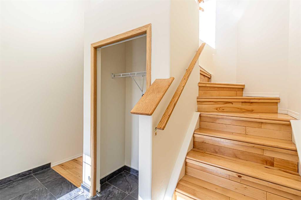 Picture for 49 Welshimer cres NE  