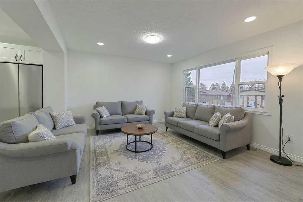 Picture for 404 Pinehill Road NE