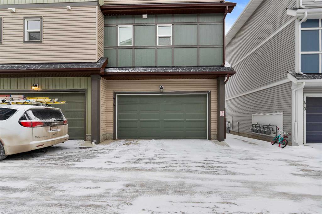 Picture for 414 Corner Meadows Square NE