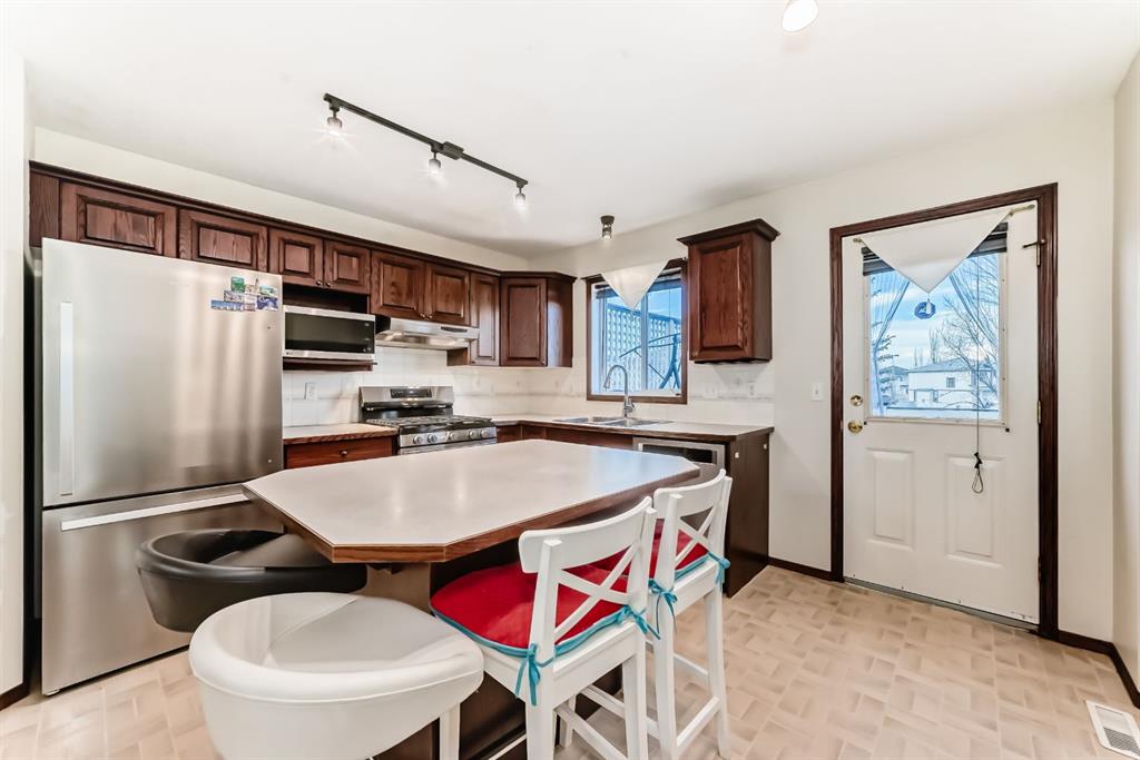 Picture for 3708 Douglas Ridge Way SE