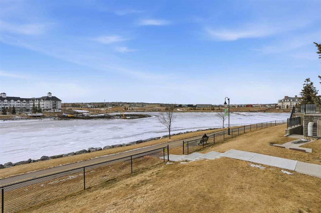 Picture for 114, 156 Country Village Circle NE