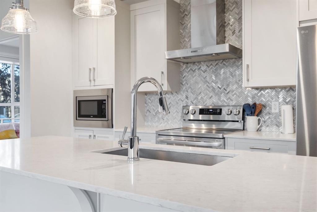 Picture for 117, 30 Walgrove  SE