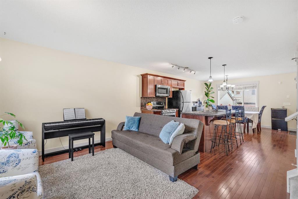 Picture for 301 Skyview Ranch Drive NE