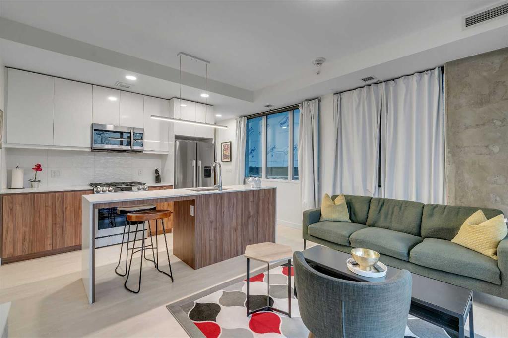 Picture for -, 333 9A Street NW