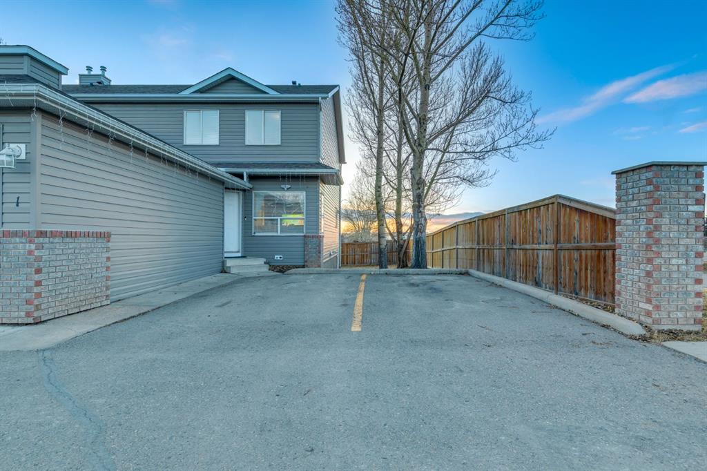 Picture for 1, 900 Allen Street SE