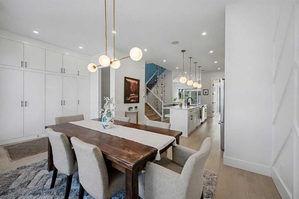 Picture for 453 26 Avenue NW