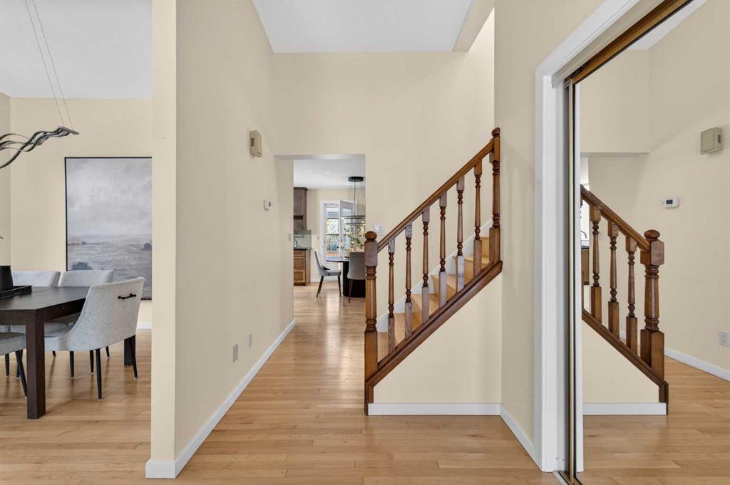 Picture for 315 Woodhaven Place SW